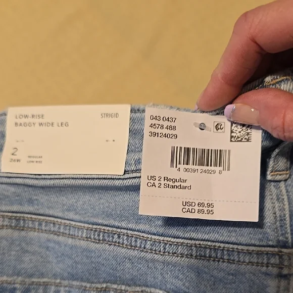 American Eagle Outfitters Light Blue Boyfriend Jeans Distressed - Picture 2 of 4